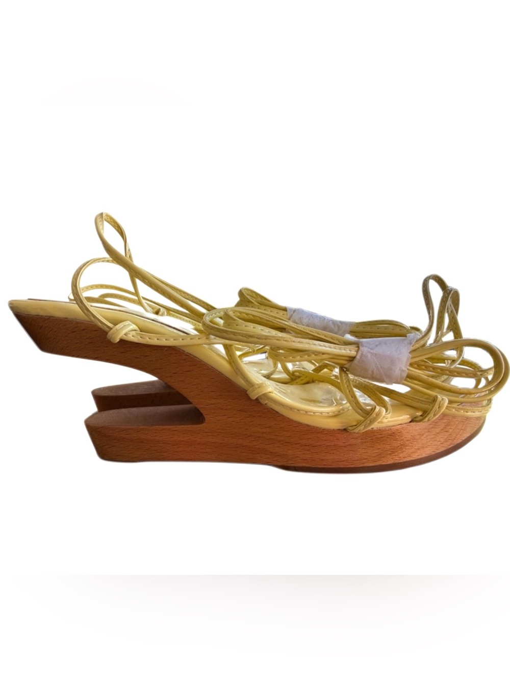 JEFFREY CAMPBELL STRAPPY
POSH-3 SUNSHINE YELLOW PATENT LEATHER WOOD PLATFORMS